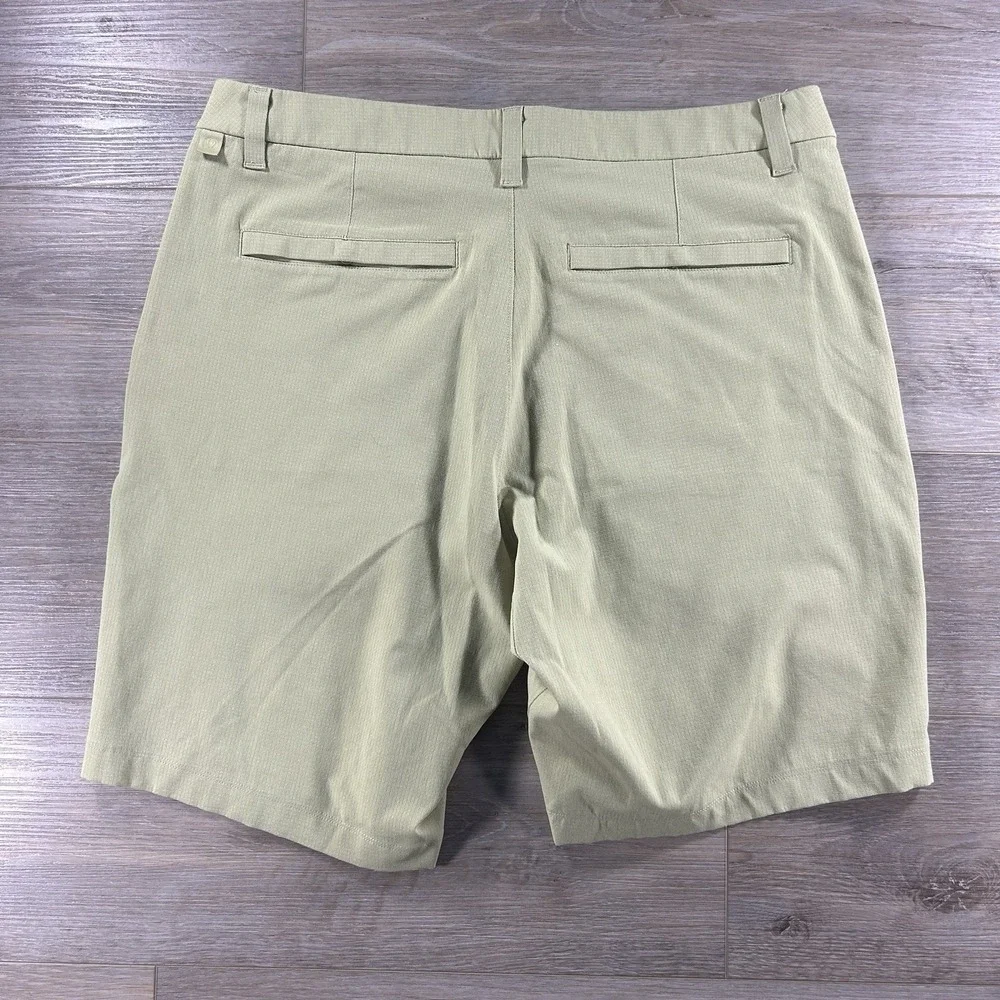 Lululemon Mens 33 Commission Classic‎ Fit Melon Dew 9